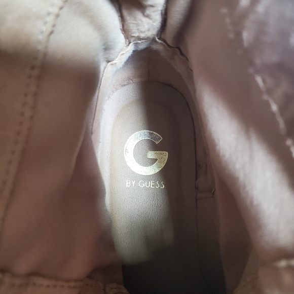 G by Guess Lace Up Ankle Boots Size 10m. - Picture 6 of 6